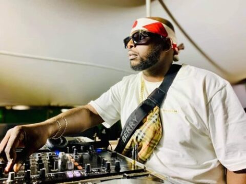 DJ Maphorisa, Soa Mattrix & Mas Musiq – Umama Akekho Ft. Nkosazana Daughter